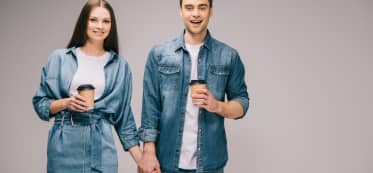 12 Signs That You Met Your Love From the Past Life
