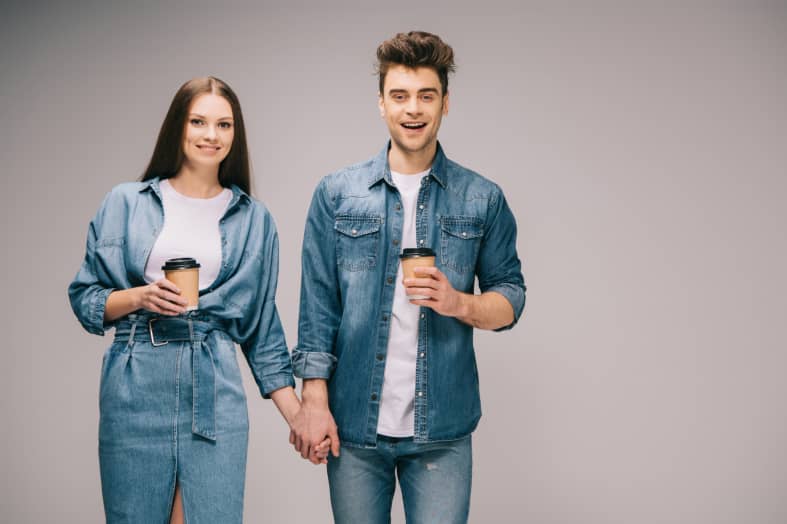 12 Signs That You Met Your Love From the Past Life