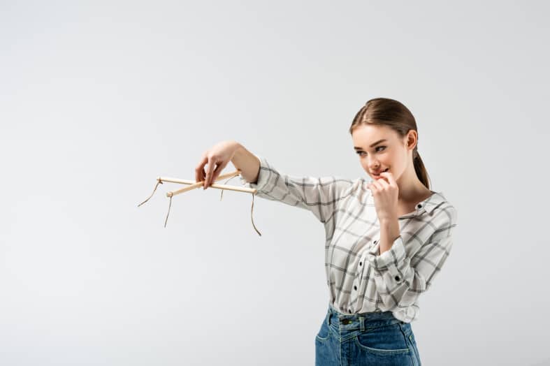 Toxic Love 12 Red Flags to Watch!